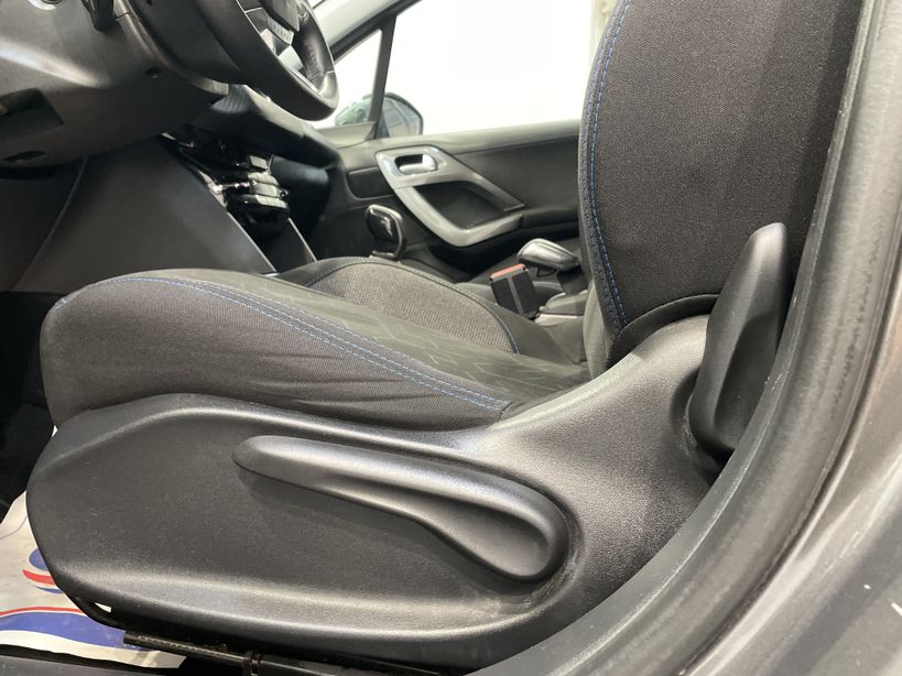 PEUGEOT 2008 2019 - Photo n°34