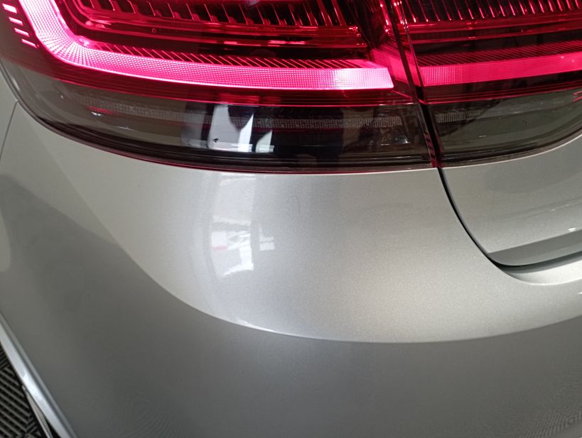 RENAULT MEGANE IV BERLINE 2021 - Photo n°12