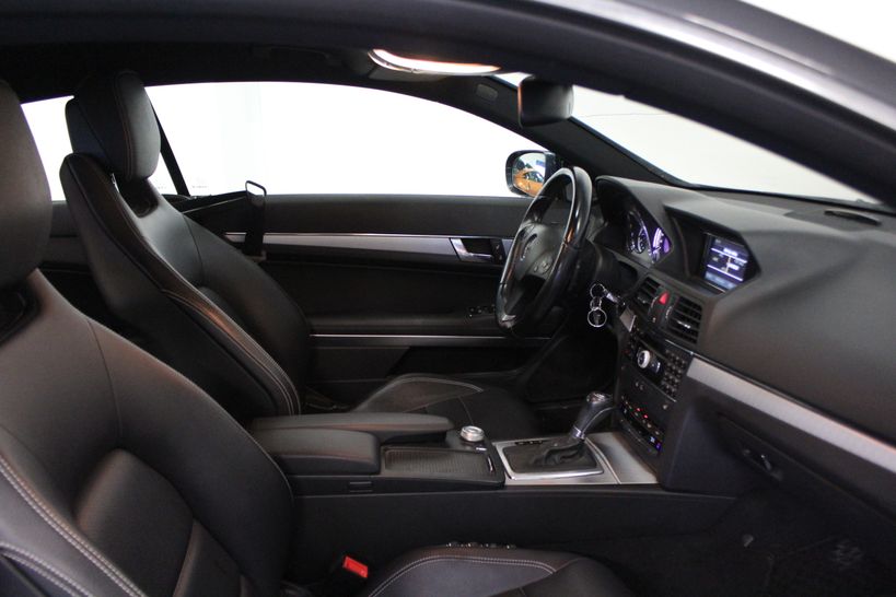 MERCEDES CLASSE E COUPE 2009 - Photo n°6