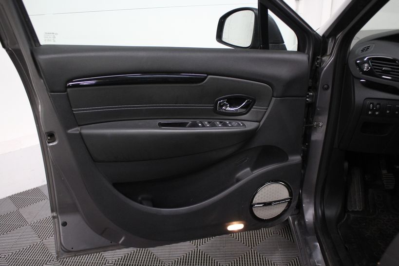 RENAULT SCENIC III 2015 - Photo n°37