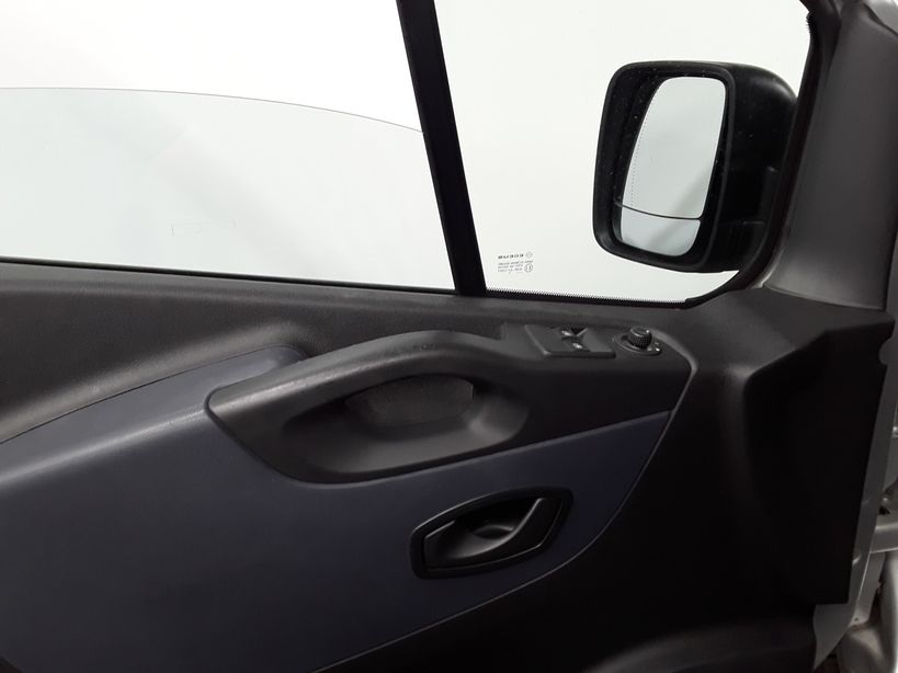 OPEL VIVARO COMBI 2017 - Photo n°12