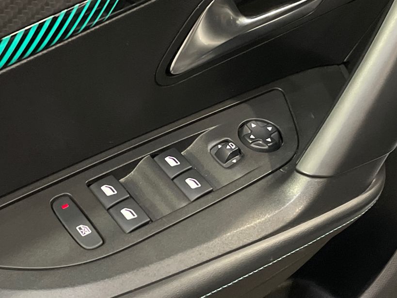 PEUGEOT 2008 2022 - Photo n°35