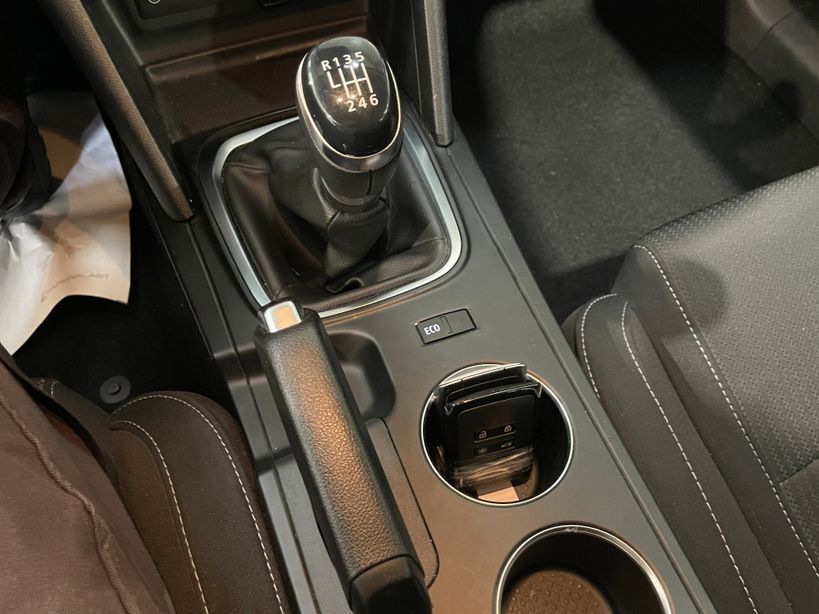 RENAULT MEGANE IV ESTATE 2022 - Photo n°26