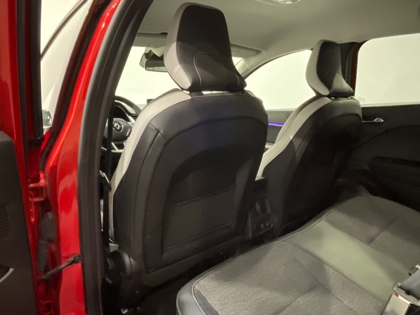 RENAULT CAPTUR 2022 - Photo n°38