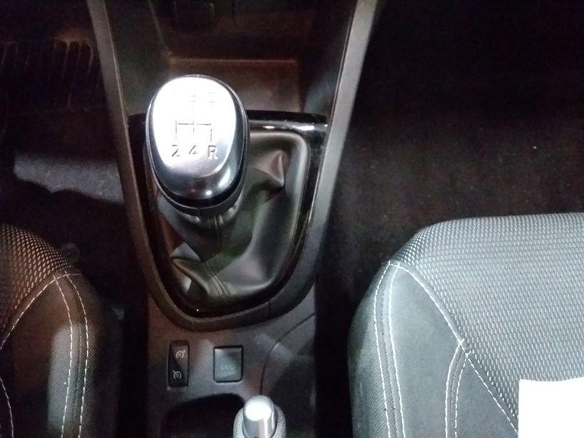 RENAULT CLIO IV SOCIETE 2017 - Photo n°19