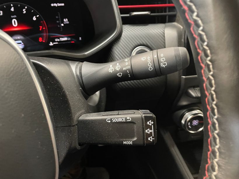 RENAULT CLIO V 2022 - Photo n°31