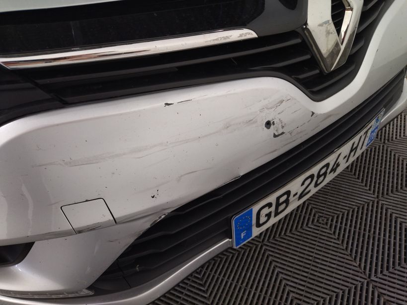 RENAULT CLIO IV 2020 - Photo n°6