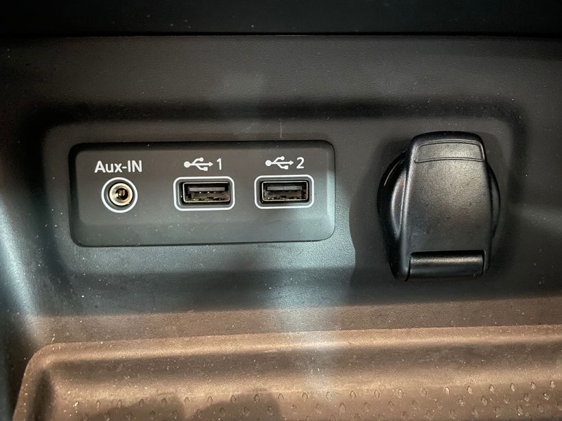 RENAULT MEGANE IV ESTATE 2022 - Photo n°25