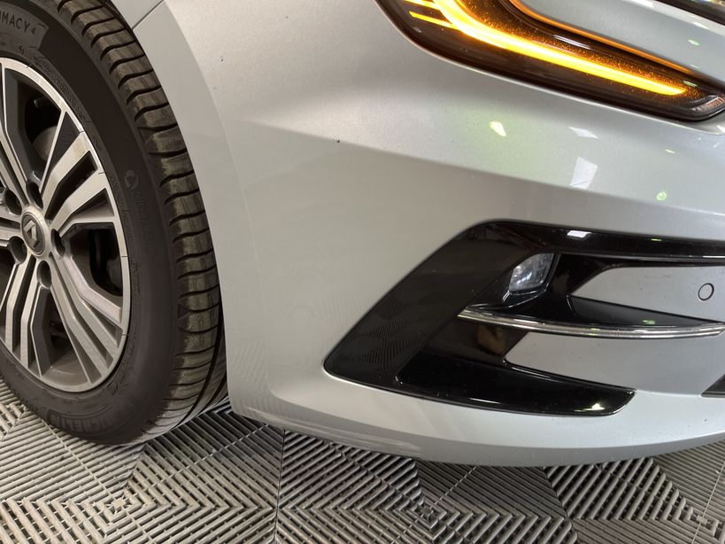 RENAULT MEGANE IV ESTATE 2021 - Photo n°4