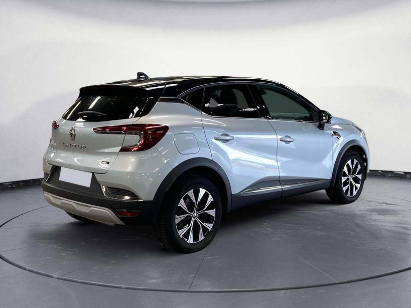RENAULT CAPTUR 2023 - Photo n°5