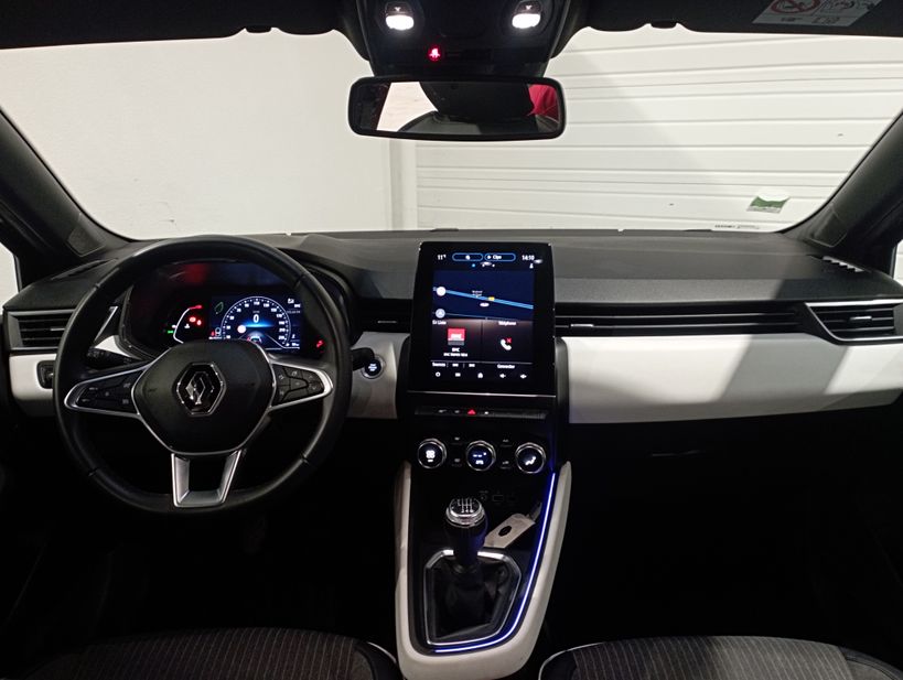 RENAULT CLIO V 2021 - Photo n°15