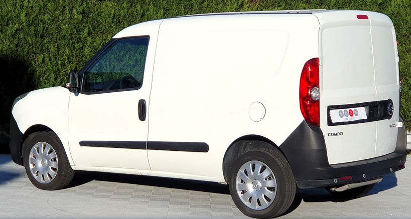 OPEL COMBO CARGO 2018 - Photo n°30