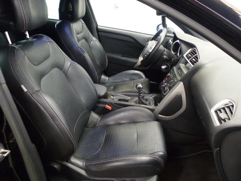 CITROEN DS4 2013 - Photo n°15