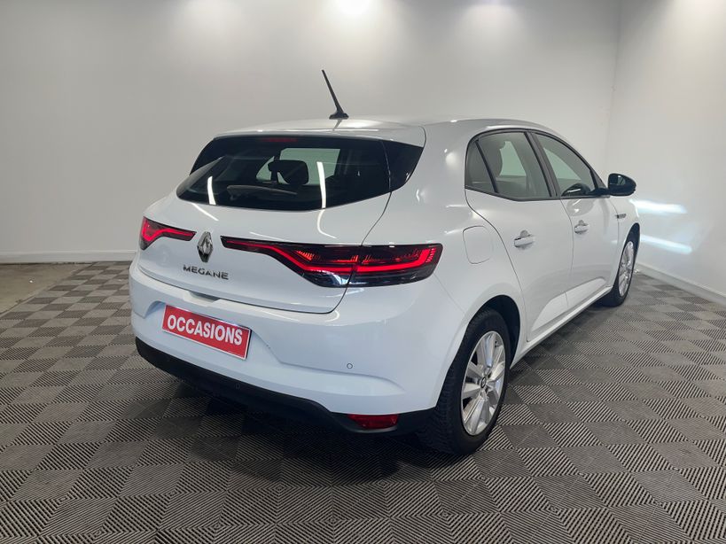 RENAULT MEGANE IV BERLINE 2022 - Photo n°6