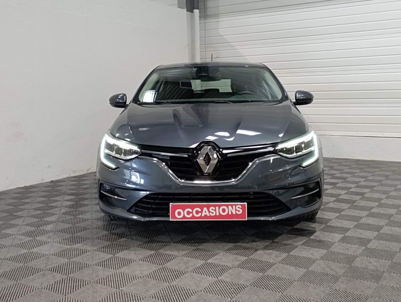 RENAULT MEGANE IV BERLINE 2021 - Photo n°2