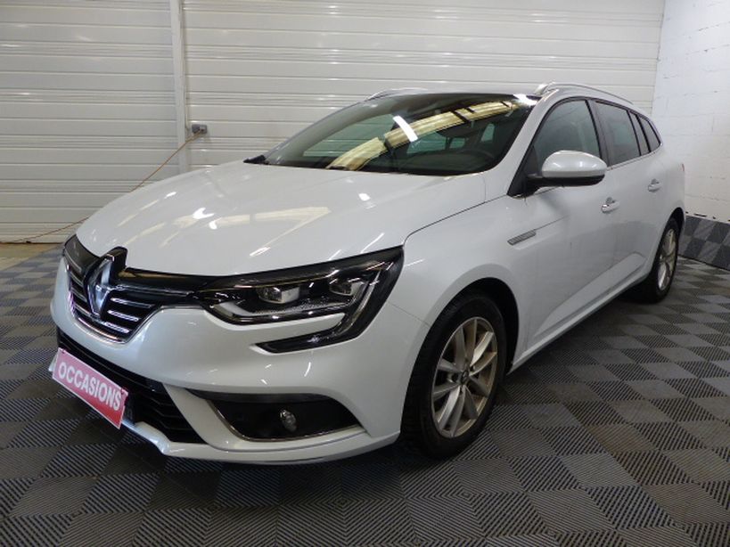 RENAULT MEGANE IV ESTATE 2017 - Photo n°1