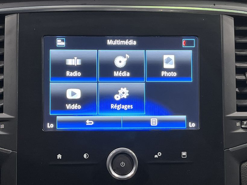 RENAULT MEGANE IV ESTATE 2019 - Photo n°16