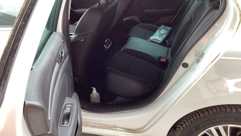 RENAULT MEGANE IV BERLINE 2022 - Photo n°14