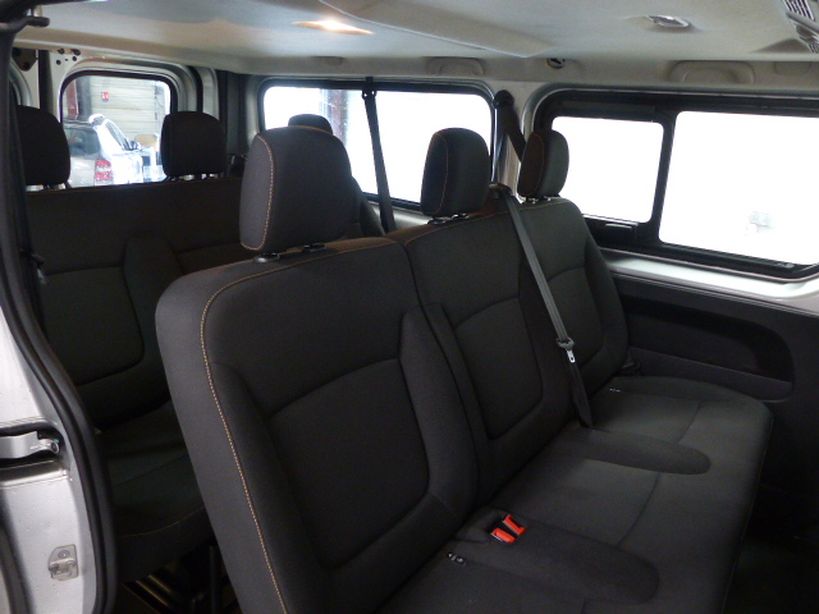 RENAULT TRAFIC III COMBI 2016 - Photo n°7