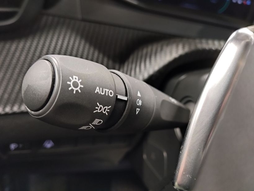 PEUGEOT 2008 2025 - Photo n°38