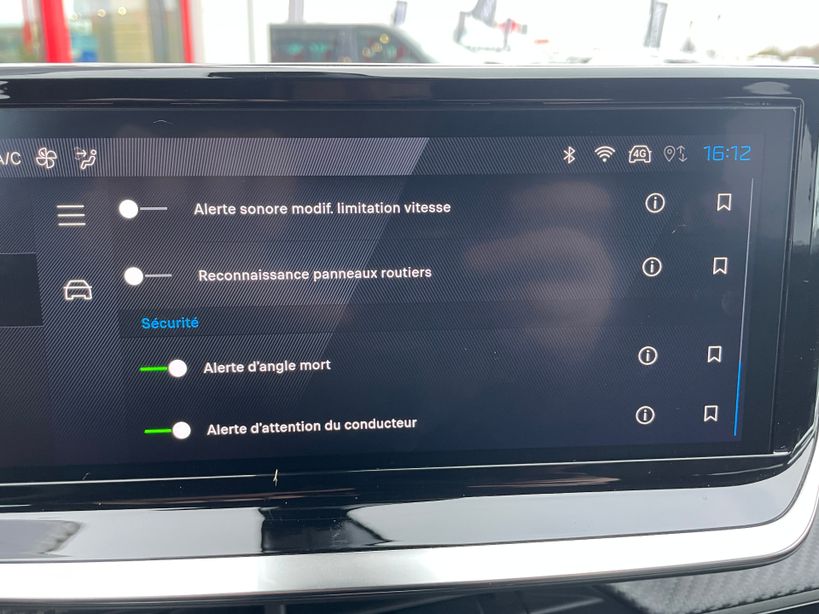 PEUGEOT 2008 2024 - Photo n°24