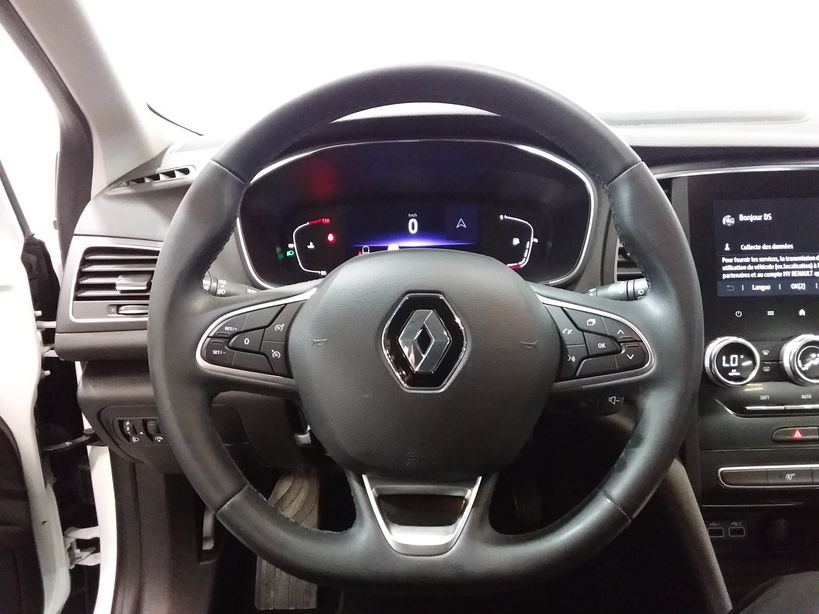 RENAULT MEGANE IV BERLINE 2020 - Photo n°24