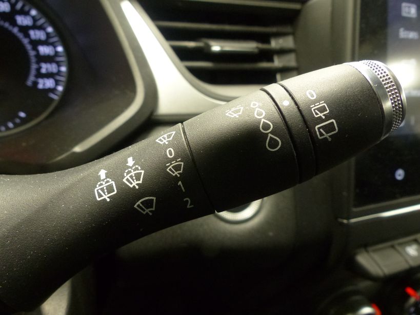 RENAULT CAPTUR 2020 - Photo n°24