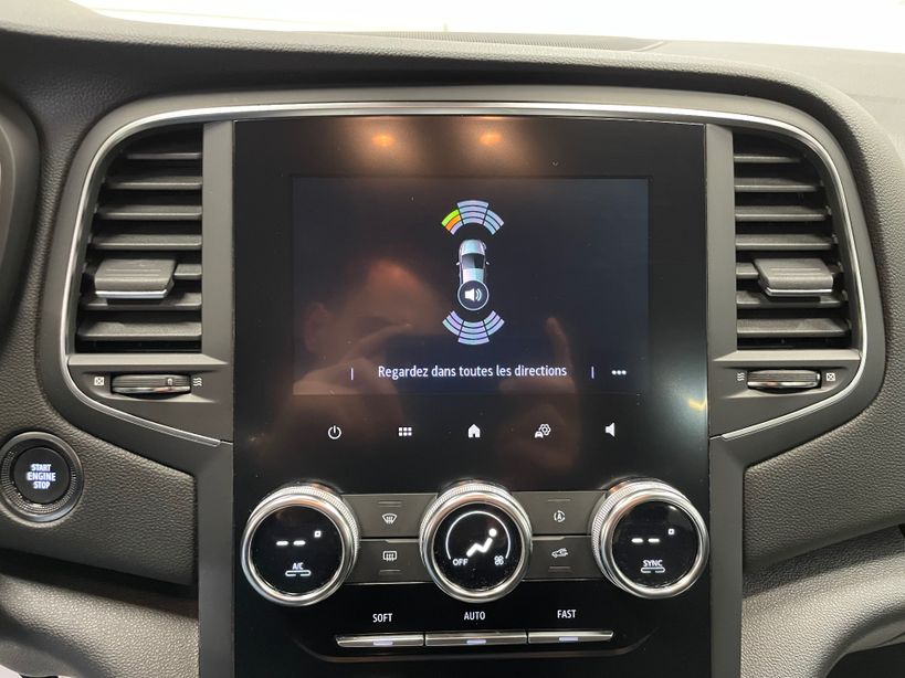 RENAULT MEGANE IV ESTATE 2022 - Photo n°27