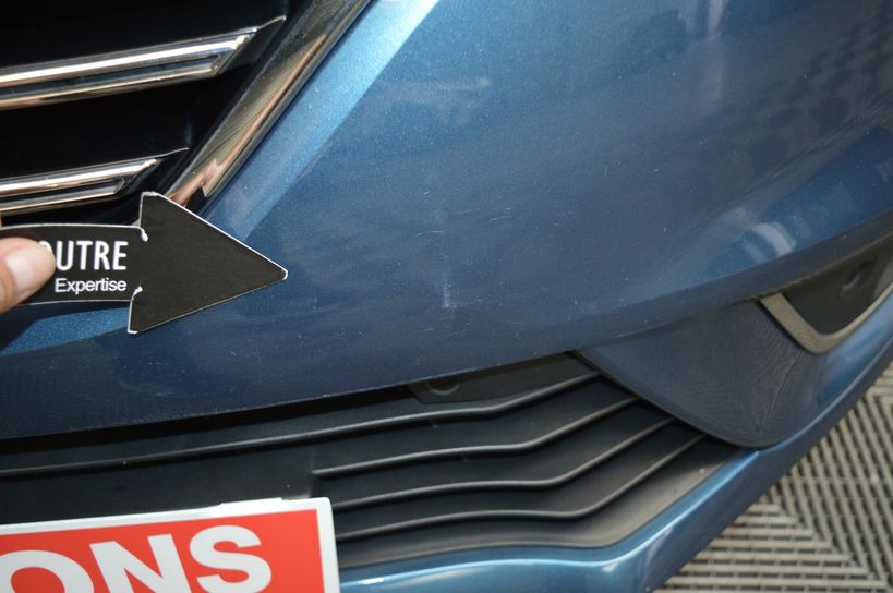 RENAULT MEGANE IV BERLINE 2018 - Photo n°7