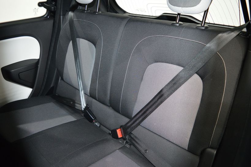 RENAULT TWINGO III 2015 - Photo n°9