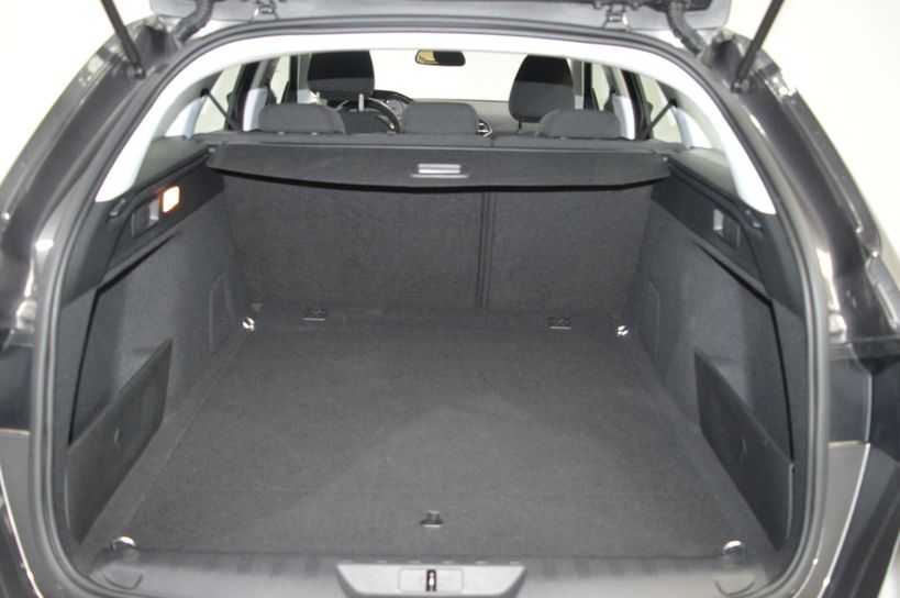 PEUGEOT 308 SW 2020 - Photo n°36