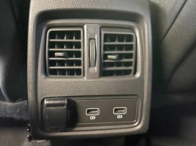 RENAULT CAPTUR 2022 - Photo n°28
