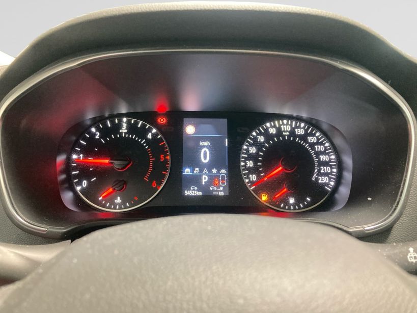 RENAULT MEGANE IV BERLINE 2022 - Photo n°13