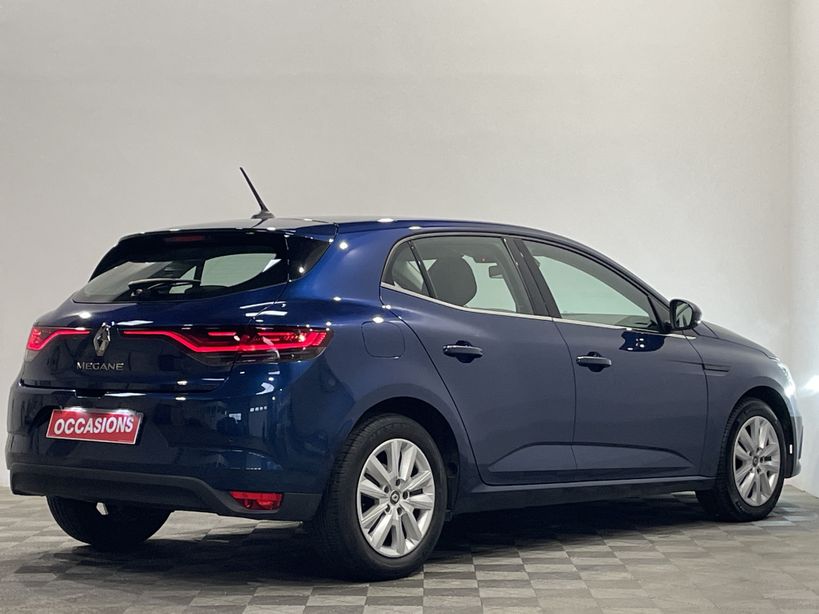 RENAULT MEGANE IV BERLINE 2021 - Photo n°2