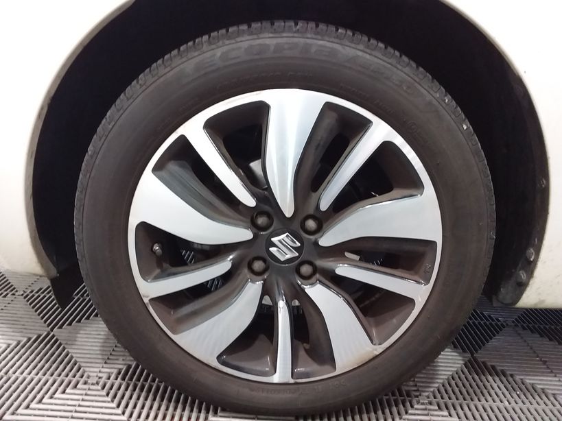 SUZUKI SWIFT 2019 - Photo n°2