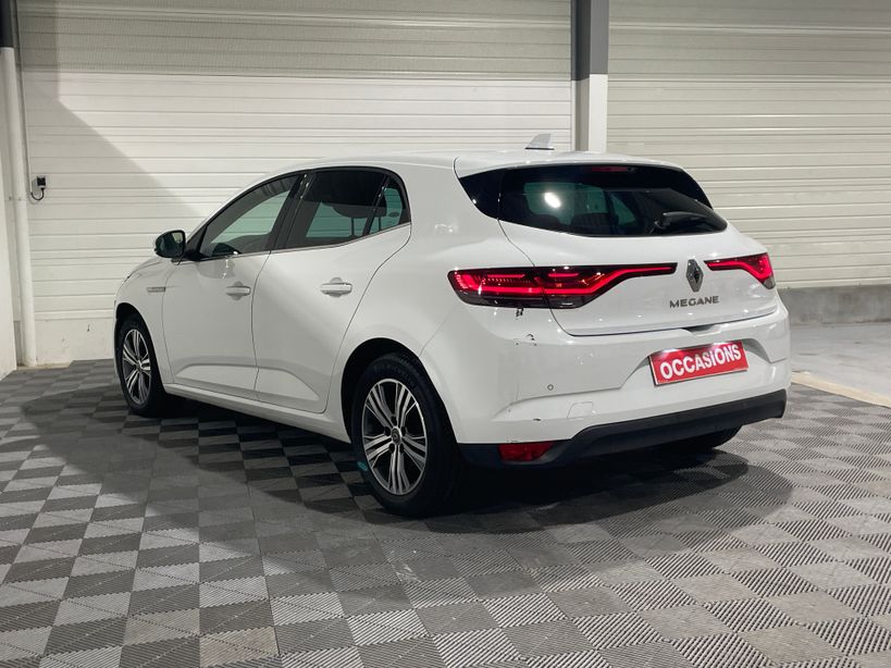 RENAULT MEGANE IV BERLINE 2022 - Photo n°7