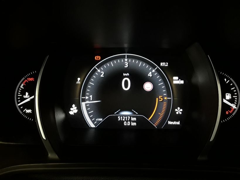 RENAULT MEGANE IV ESTATE 2017 - Photo n°13