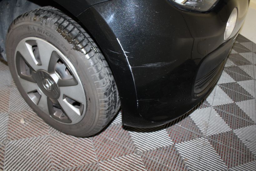 RENAULT TWINGO III 2019 - Photo n°2