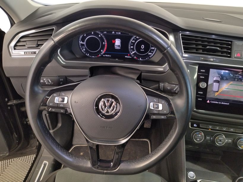 VOLKSWAGEN TIGUAN 2018 - Photo n°12