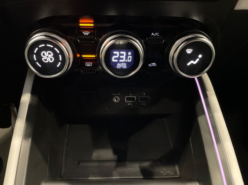 RENAULT CLIO V 2022 - Photo n°18