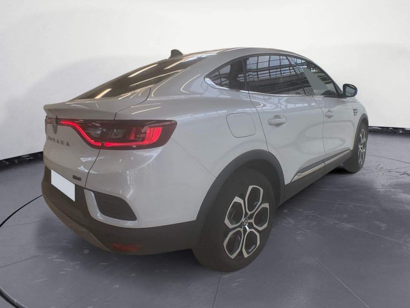 RENAULT ARKANA 2023 - Photo n°5