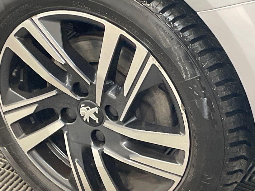 PEUGEOT 208 2023 - Photo n°19