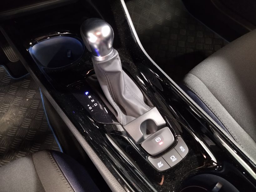 TOYOTA C HR HYBRIDE MY20 2020 - Photo n°13