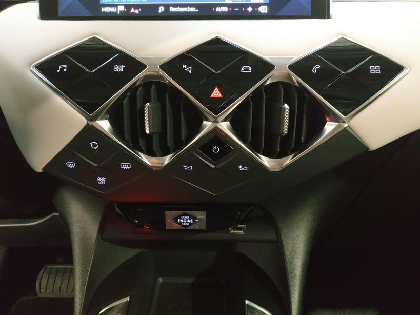 DS DS3 CROSSBACK 2019 - Photo n°26
