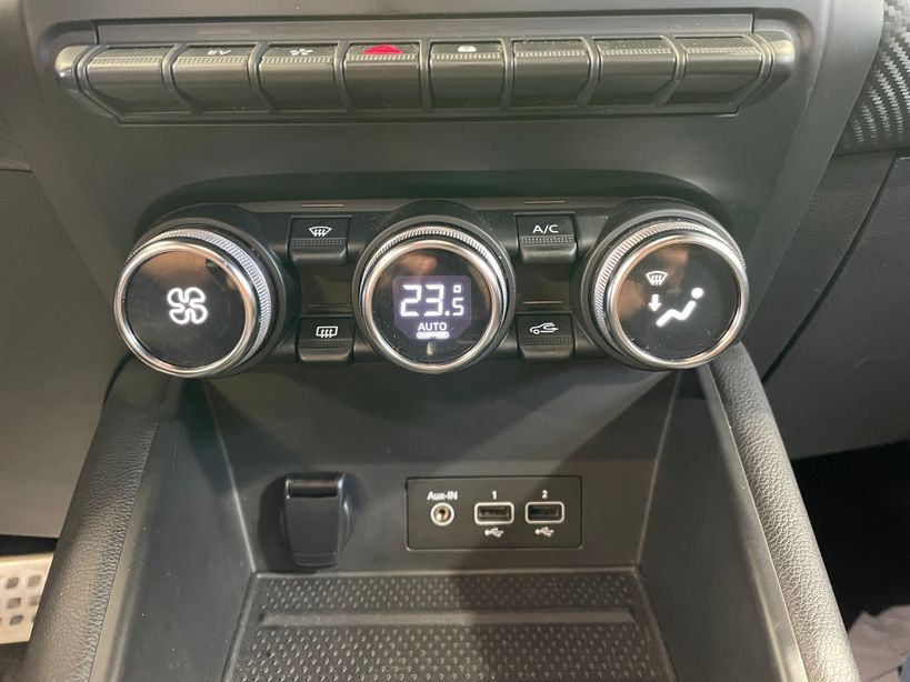 RENAULT CAPTUR 2022 - Photo n°18