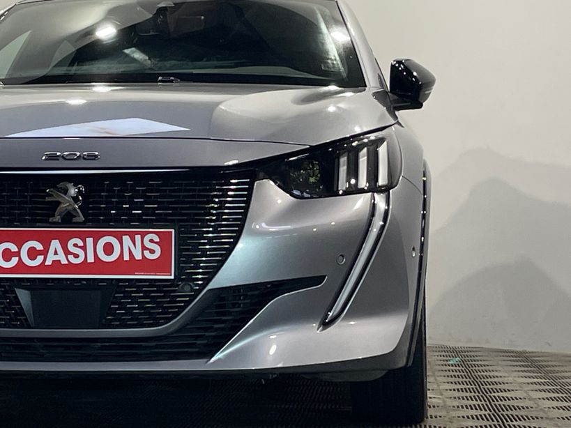 PEUGEOT 208 2023 - Photo n°7