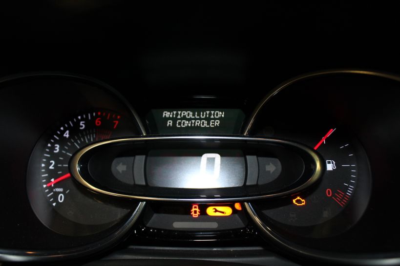 RENAULT CLIO IV 2019 - Photo n°20