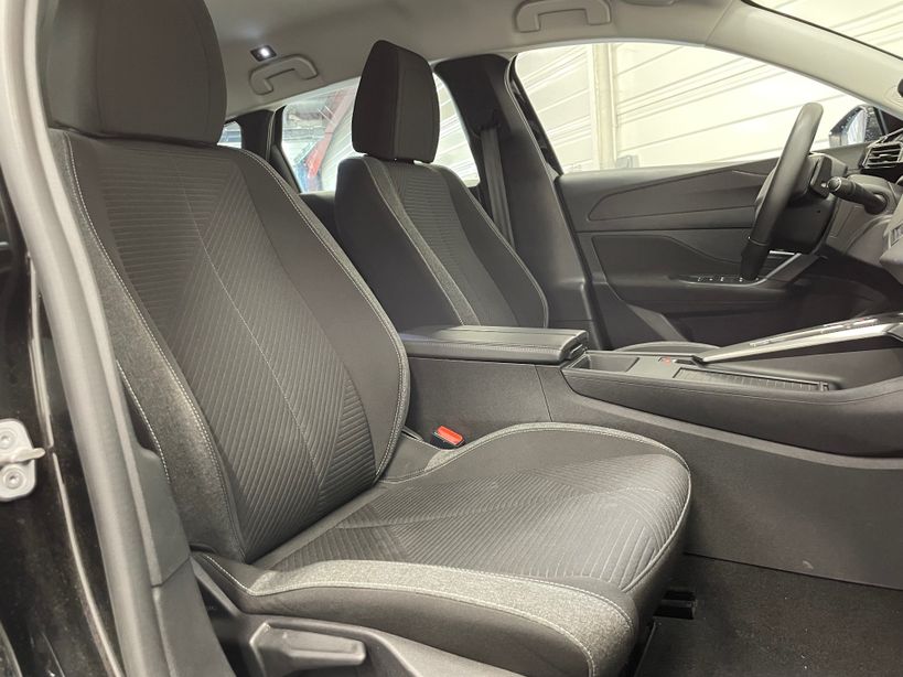 PEUGEOT 308 SW 2022 - Photo n°11