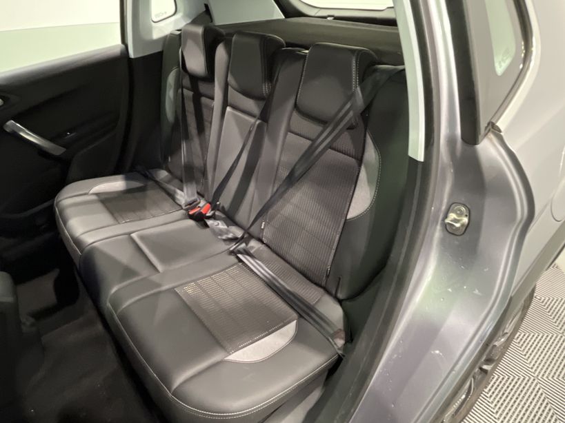 PEUGEOT 2008 2018 - Photo n°9