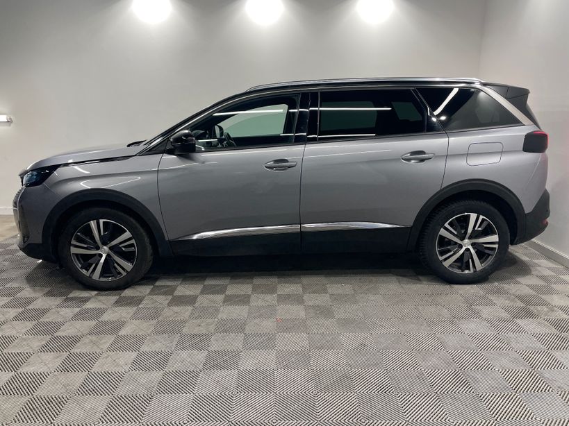 PEUGEOT 5008 2023 - Photo n°5